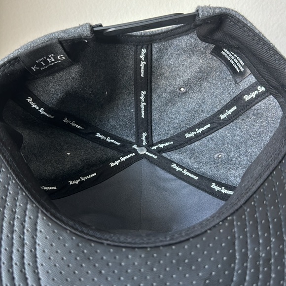 KING Apparel SnapBack Black/Gray Hat - Picture 3 of 4